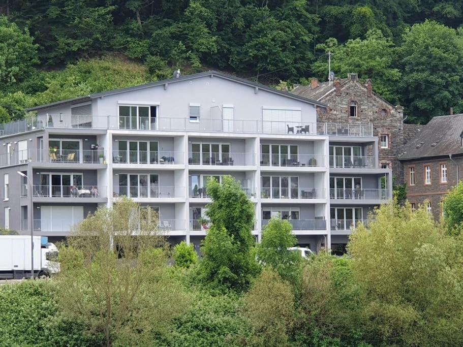 Deluxe 3-Rooms River View, 贝恩卡斯特尔-屈斯 外观 照片